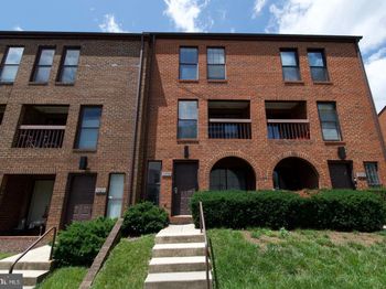 1818 Bryant St NE