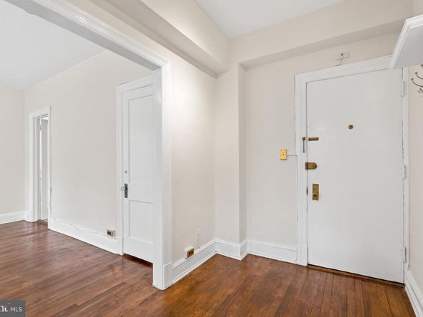 1954 Columbia Road NW 112, Washington DC 20009
