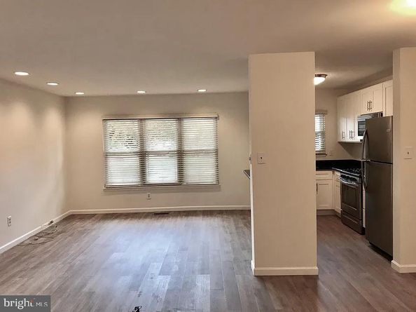1700 Tracey Street A, Philadelphia PA 19115