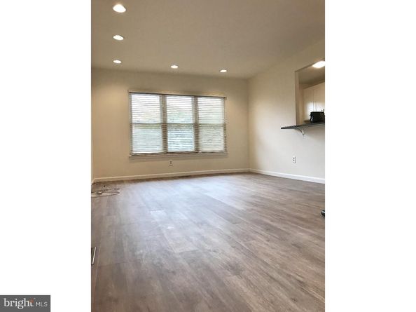 1700 Tracey Street A, Philadelphia PA 19115