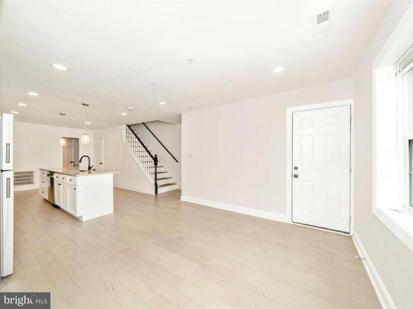1214 18TH Place NE, Washington DC 20002
