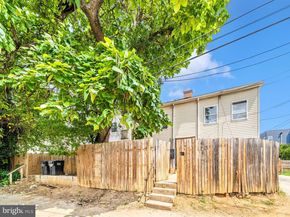 1214 18TH Place NE, Washington DC 20002