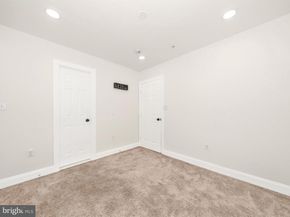 1214 18TH Place NE, Washington DC 20002