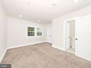 1214 18TH Place NE, Washington DC 20002