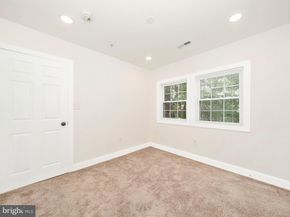 1214 18TH Place NE, Washington DC 20002