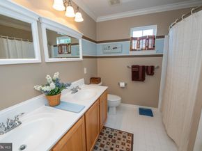 604 Tulip Drive, Warrington PA 18976