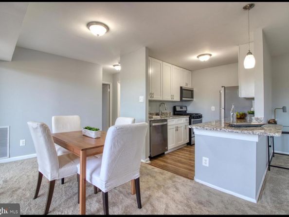 2914 Kings Chapel Road 16, Falls Church VA 22042