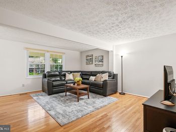 2306 Middle Creek Lane
