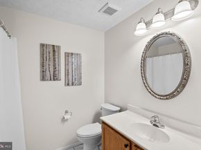 2306 Middle Creek Lane, Reston VA 20191