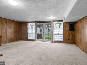 9990 Sandy Road, Philadelphia PA 19115