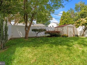 9990 Sandy Road, Philadelphia PA 19115