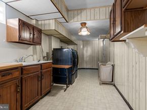 9990 Sandy Road, Philadelphia PA 19115