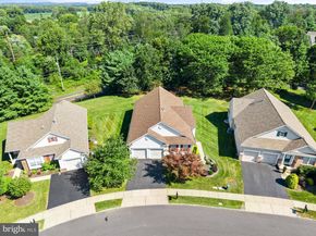 24 Tupelo Lane, Langhorne PA 19047