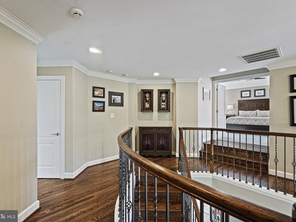 11103 Chessington Place, Reston VA 20194