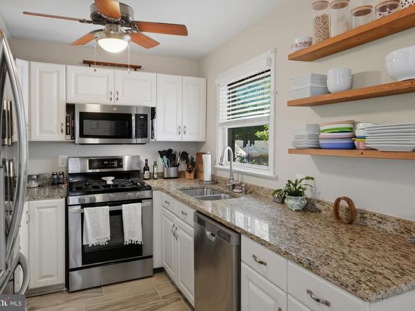 2908 Monroe Place, Falls Church VA 22042