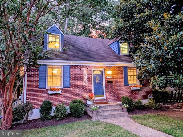 2908 Monroe Place, Falls Church VA 22042