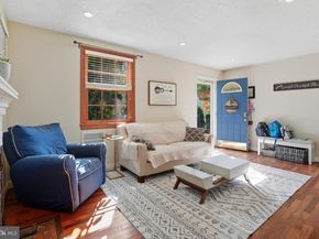 2908 Monroe Place, Falls Church VA 22042