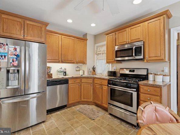 26 E Turnbull Avenue, Havertown PA 19083