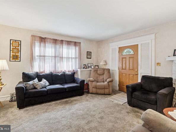26 E Turnbull Avenue, Havertown PA 19083