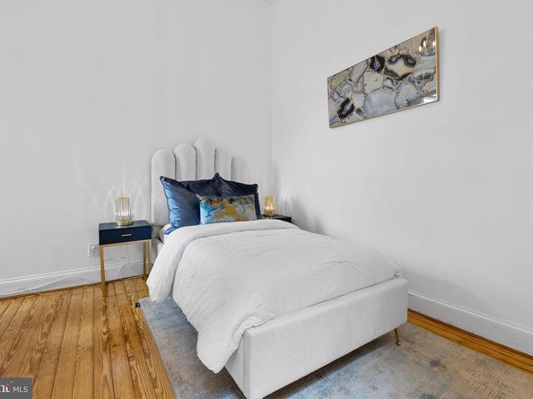 1907 S Street NW C, Washington DC 20009