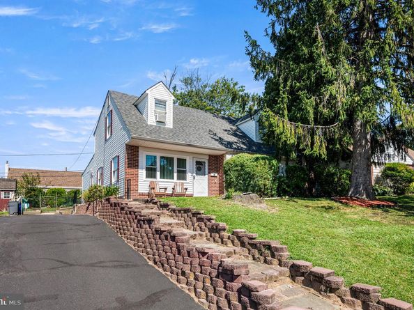 11008 Proctor Road, Philadelphia PA 19116