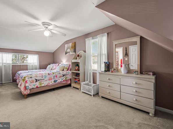 11008 Proctor Road, Philadelphia PA 19116