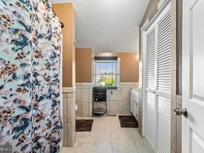 11008 Proctor Road, Philadelphia PA 19116