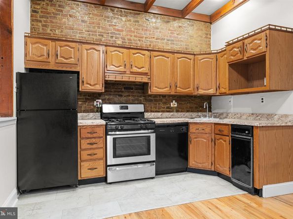 719 N 4TH Street, Philadelphia PA 19123