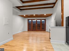 719 N 4TH Street, Philadelphia PA 19123