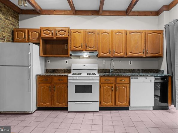 719 N 4TH Street, Philadelphia PA 19123