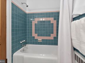828 Hoffnagle Street, Philadelphia PA 19111