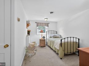 828 Hoffnagle Street, Philadelphia PA 19111