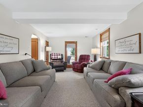 828 Hoffnagle Street, Philadelphia PA 19111