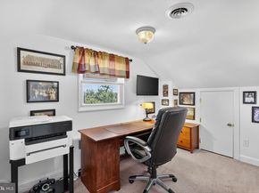 828 Hoffnagle Street, Philadelphia PA 19111