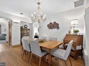 828 Hoffnagle Street, Philadelphia PA 19111