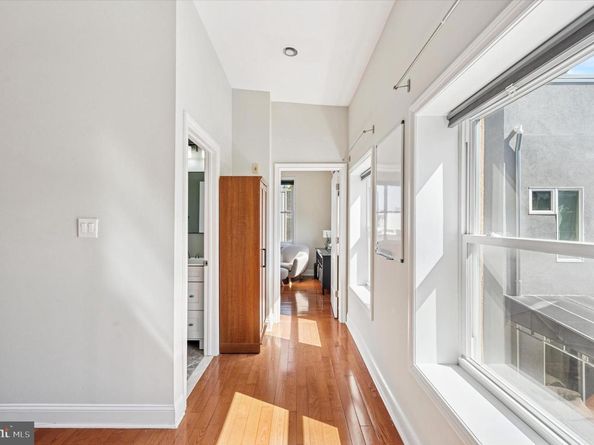 1111 Mount Vernon Street 3, Philadelphia PA 19123