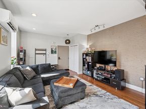 1111 Mount Vernon Street 3, Philadelphia PA 19123