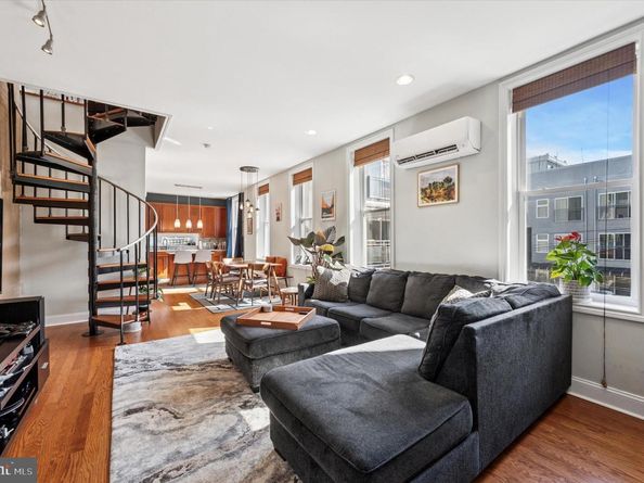 1111 Mount Vernon Street 3, Philadelphia PA 19123