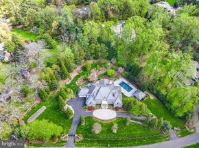 1221 Mottrom Drive, Mclean VA 22101