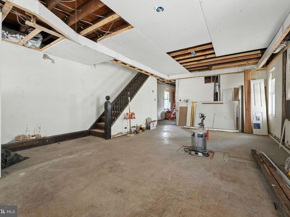 231 Bartram Avenue, Essington PA 19029