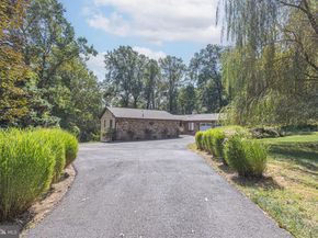 2880 Snake Hill Road, Doylestown PA 18902