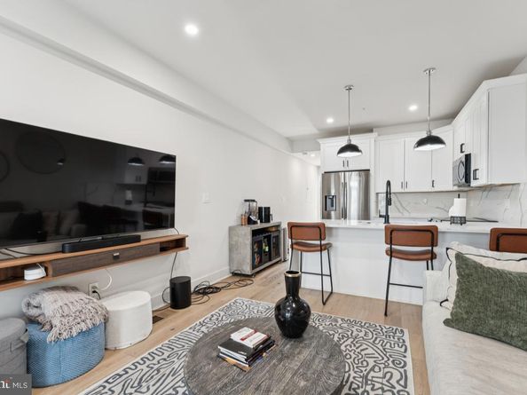 1921 Capitol Avenue NE 1, Washington DC 20002