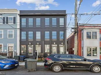 1921 Capitol Avenue NE