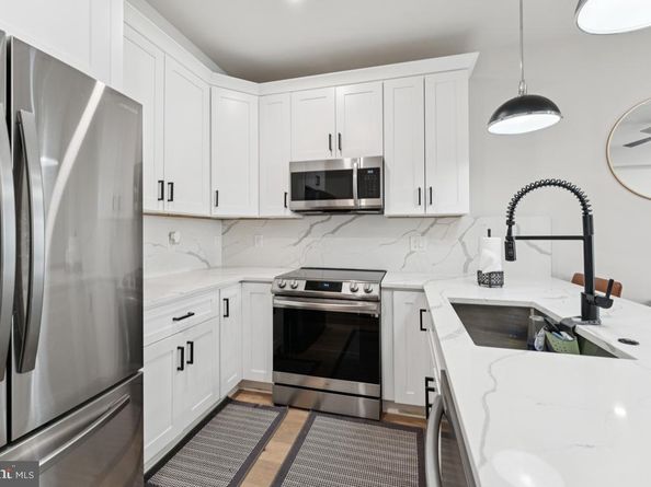 1921 Capitol Avenue NE 1, Washington DC 20002