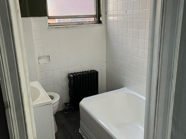 2056 Emily Street, Philadelphia PA 19145