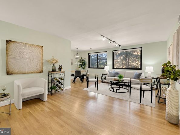2016 N Adams Street 604, Arlington VA 22201