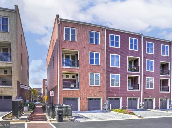 1901 Main Line Boulevard 102, Alexandria VA 22301