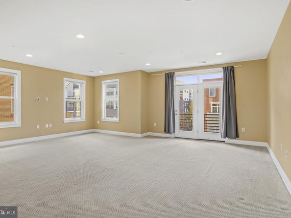 1901 Main Line Boulevard 102, Alexandria VA 22301