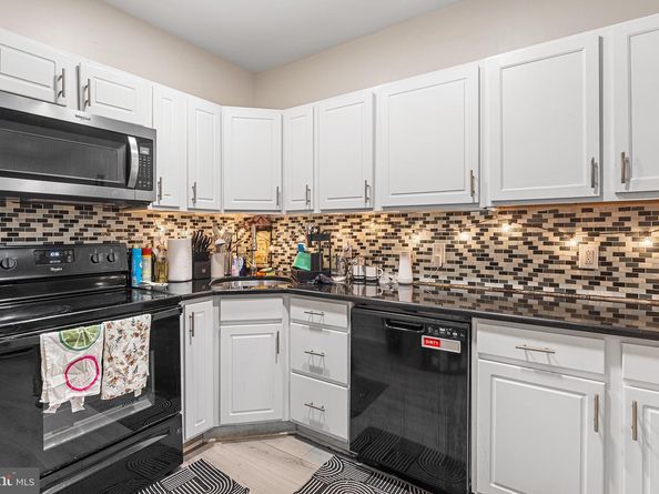 2021 N 16TH Street, Philadelphia PA 19121
