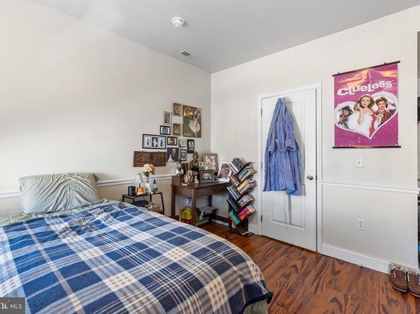 2021 N 16TH Street, Philadelphia PA 19121